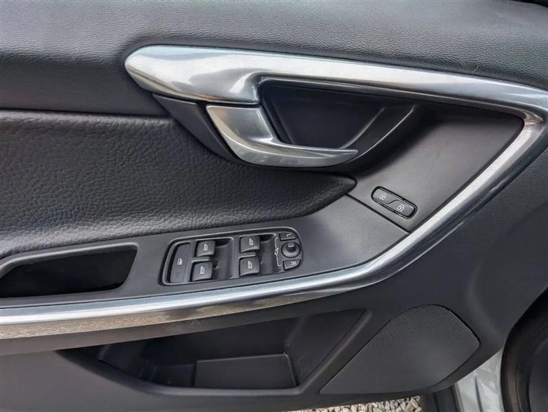 Volvo XC60 3.2 AWD 2012