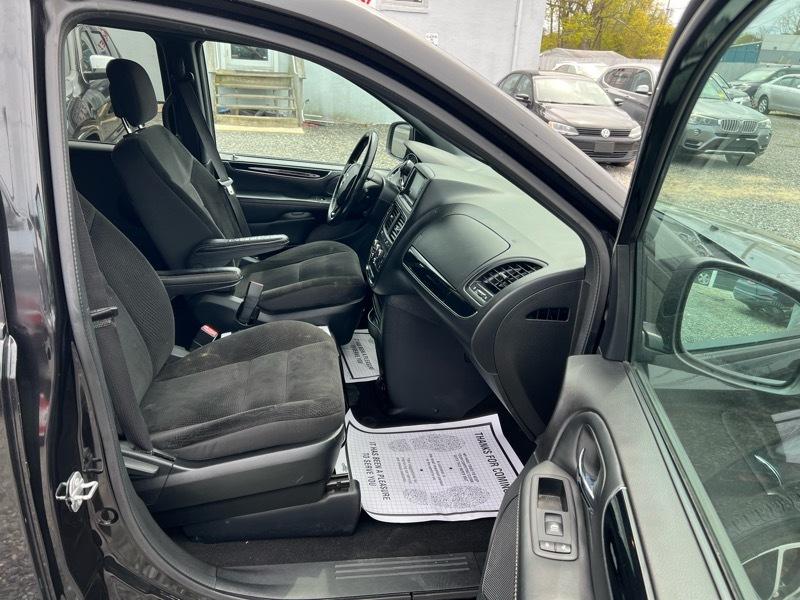 Dodge Grand Caravan SE 2018