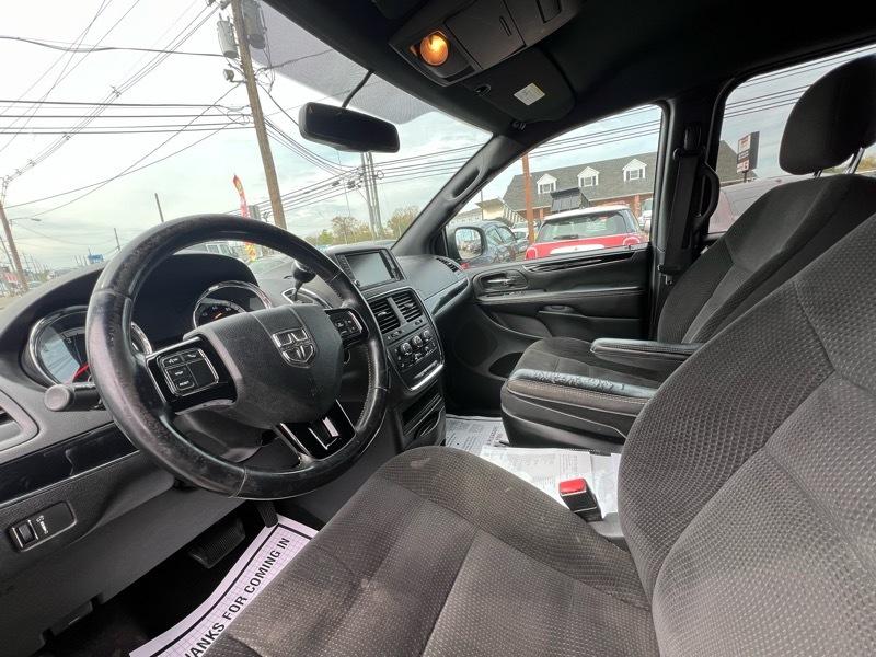 Dodge Grand Caravan SE 2018