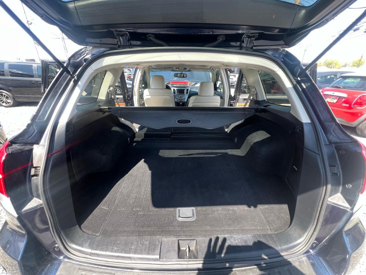Subaru Outback 2.5i Limited 2013