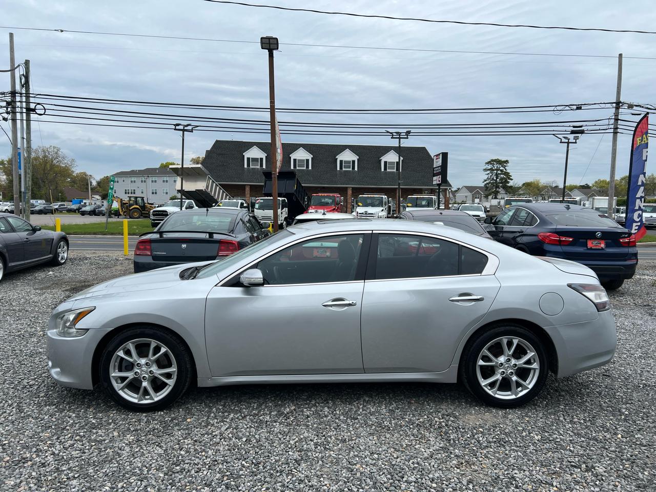 Nissan Maxima SV 2014