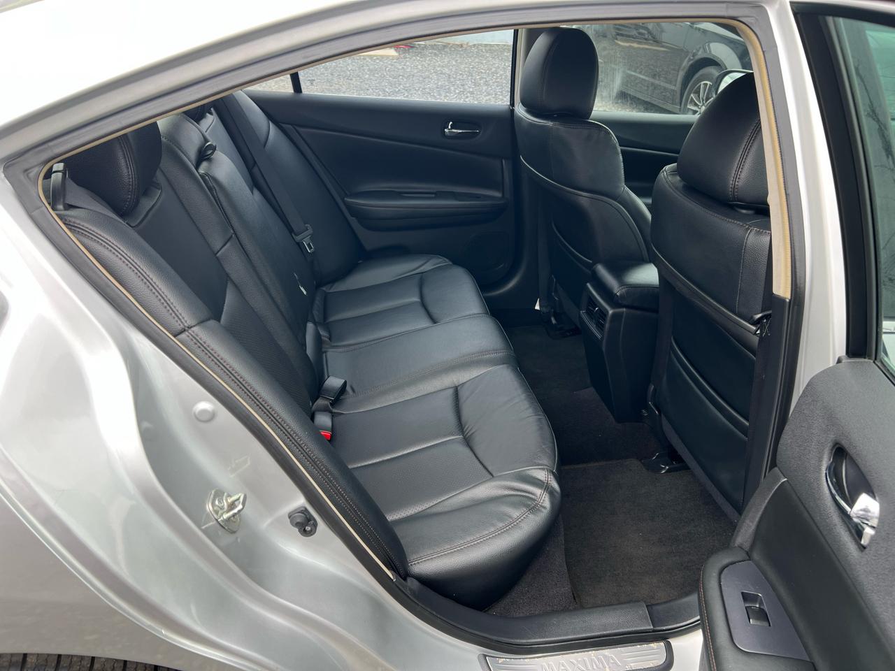 Nissan Maxima SV 2014