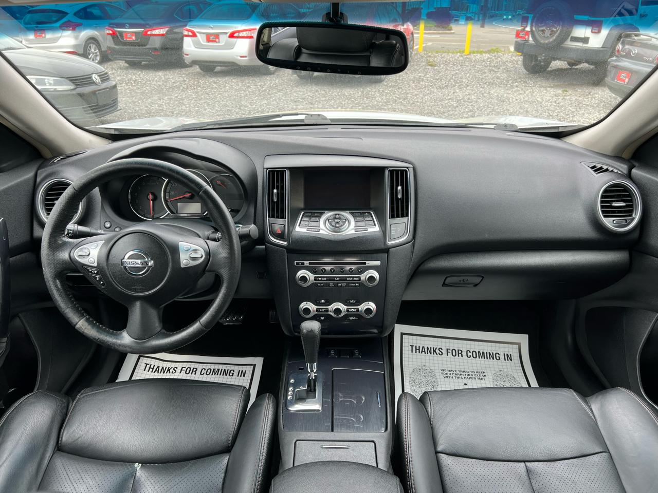 Nissan Maxima SV 2014