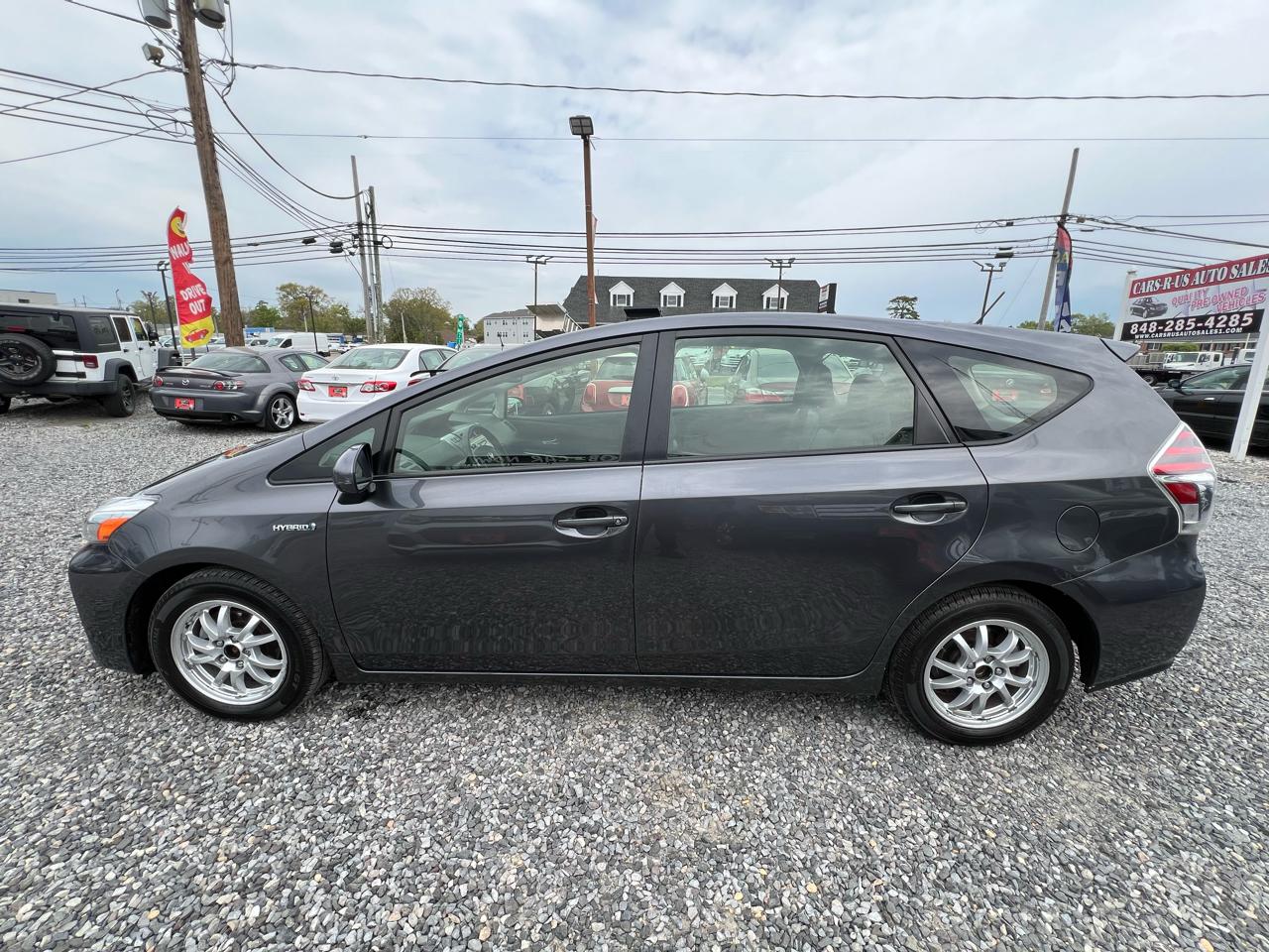 Toyota Prius V Five 2015