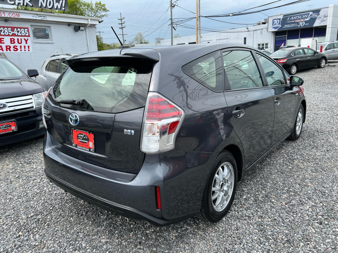Toyota Prius V Five 2015