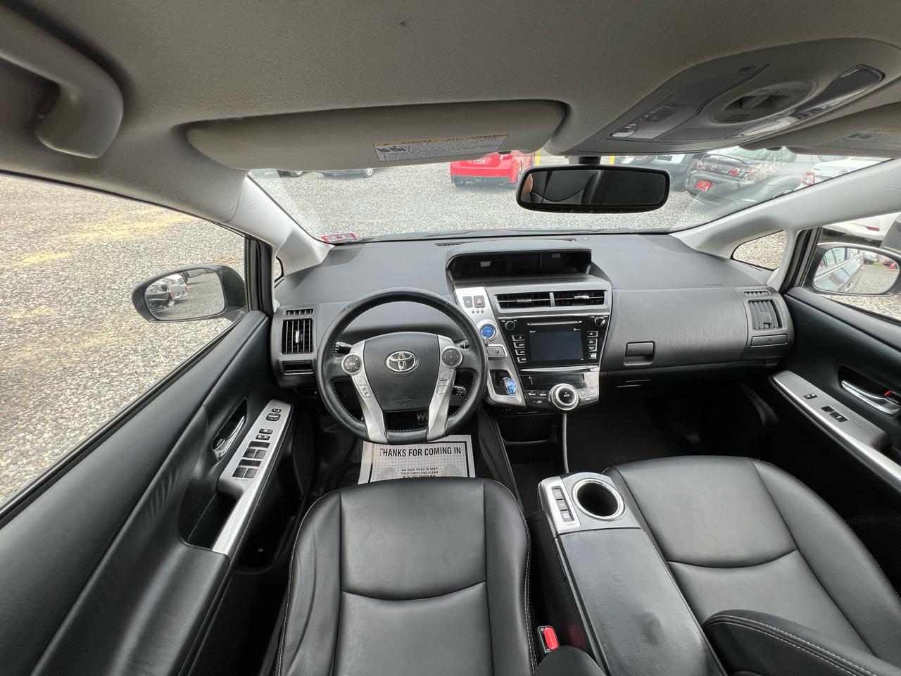 Toyota Prius V Five 2015