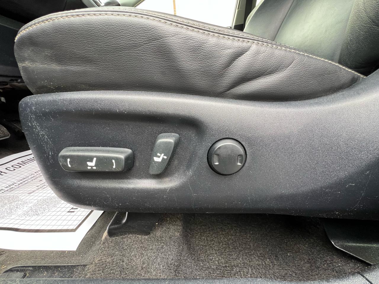 Toyota Prius V Five 2015