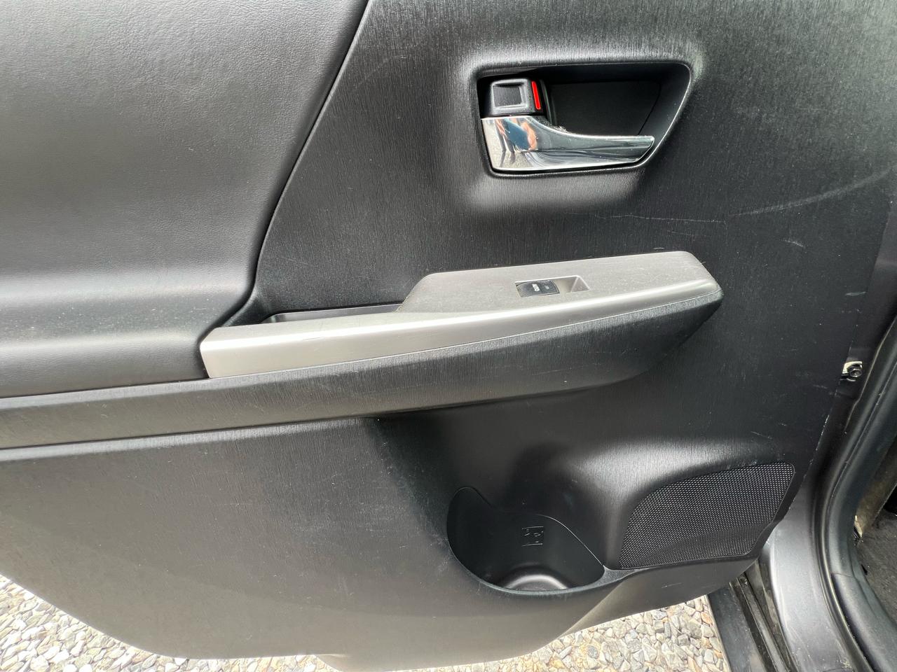 Toyota Prius V Five 2015