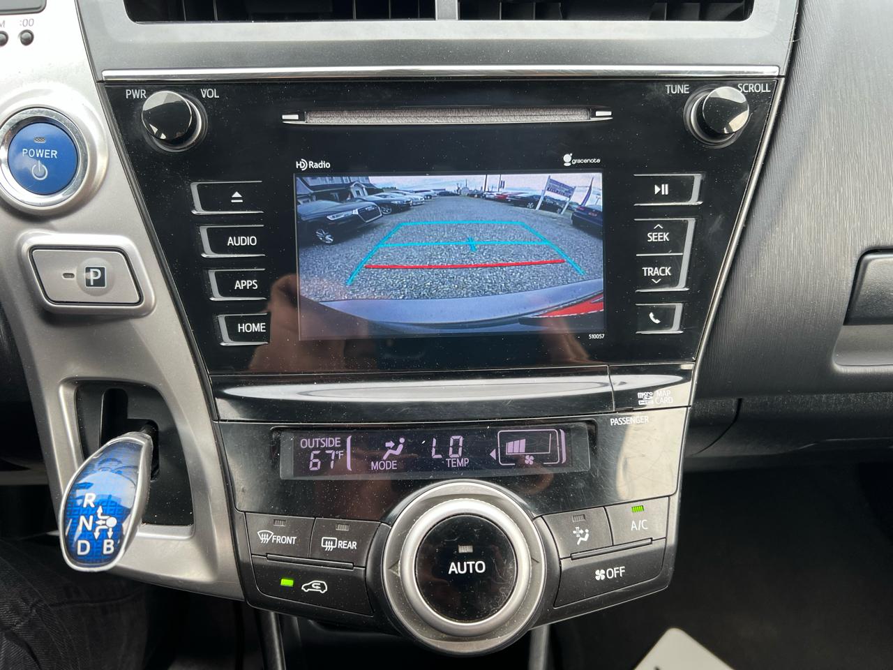Toyota Prius V Five 2015