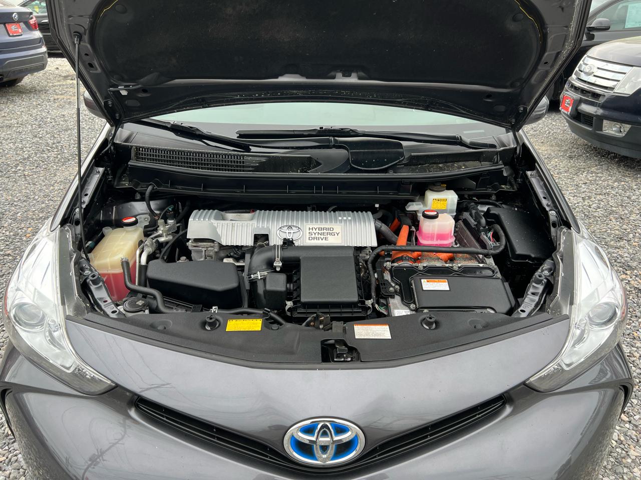 Toyota Prius V Five 2015