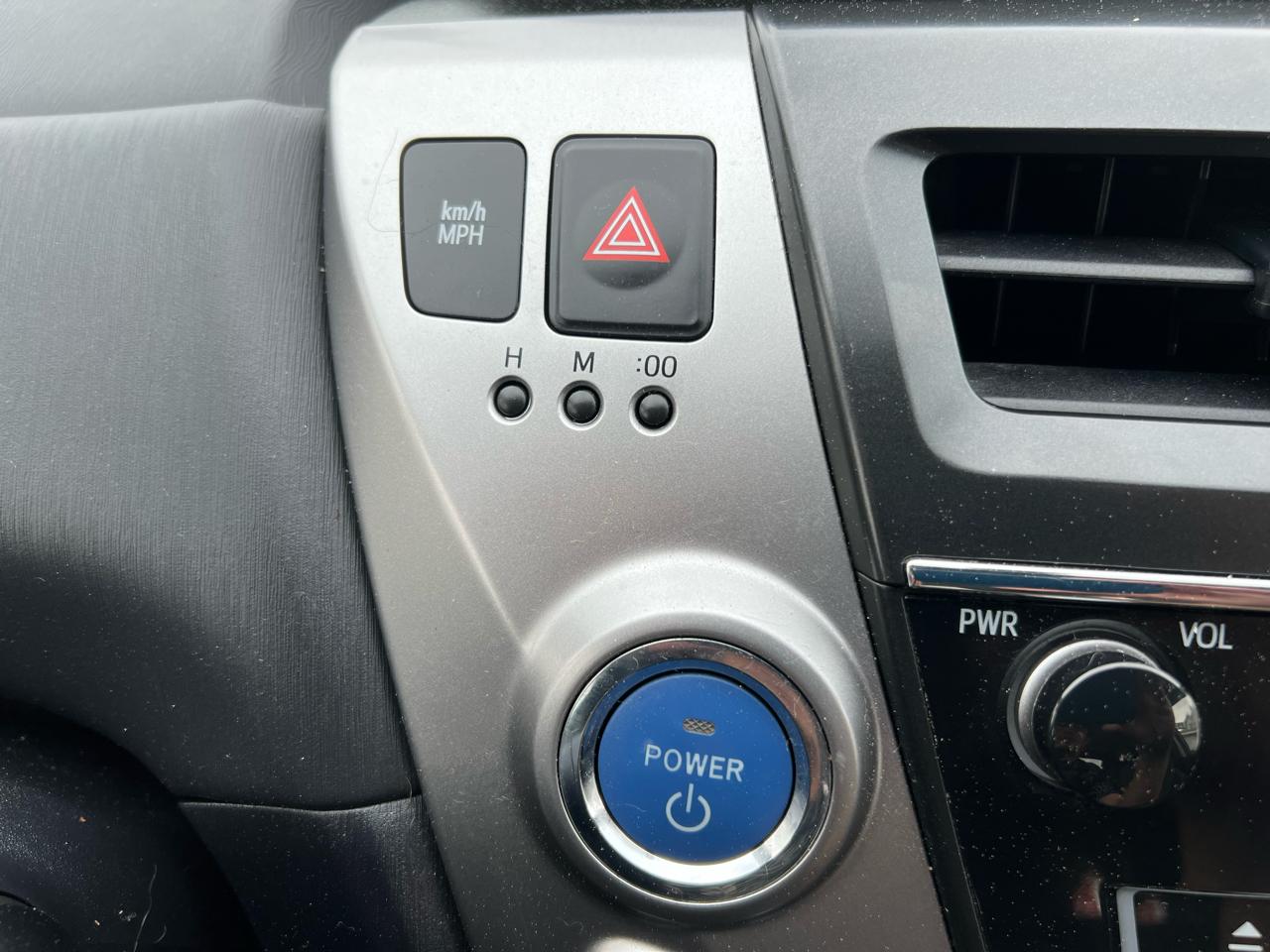 Toyota Prius V Five 2015