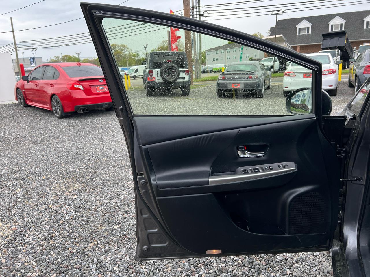 Toyota Prius V Five 2015