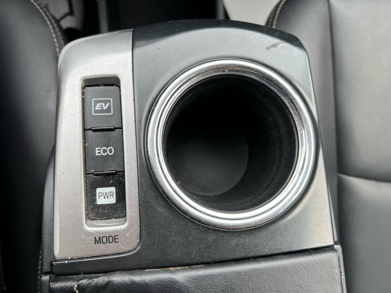 Toyota Prius V Five 2015