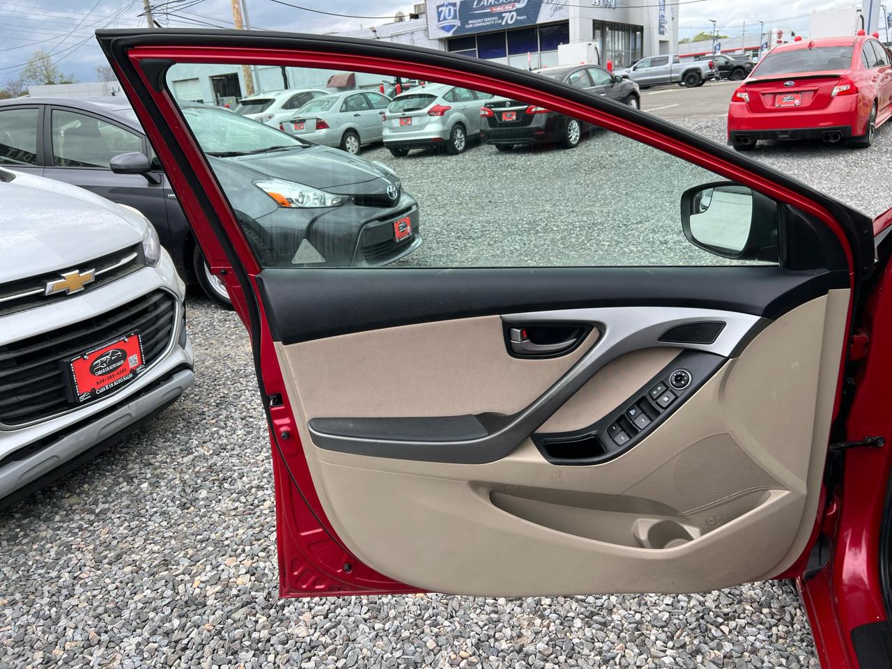 Hyundai Elantra SE 2014