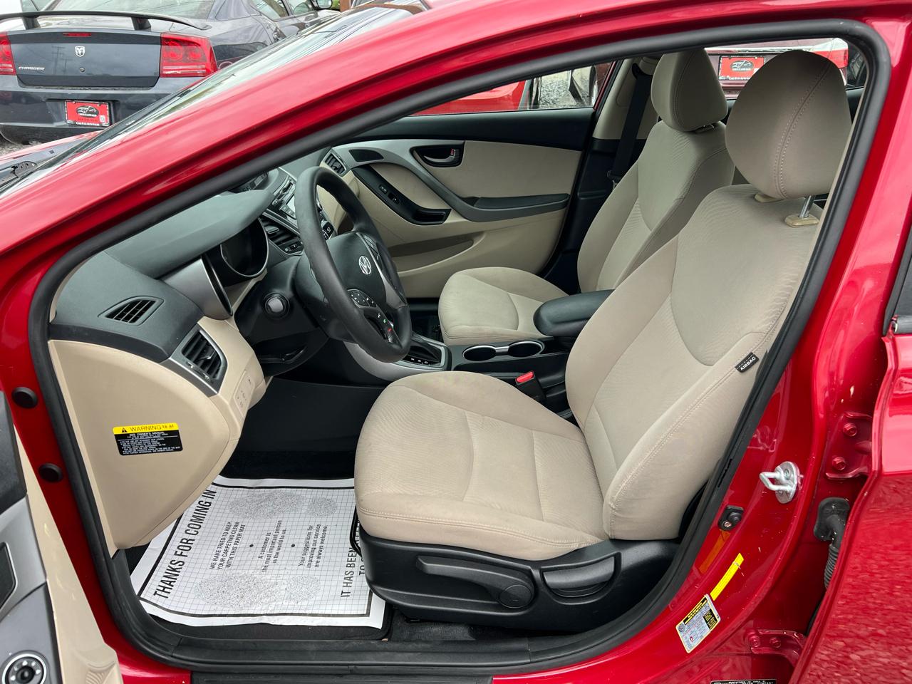 Hyundai Elantra SE 2014