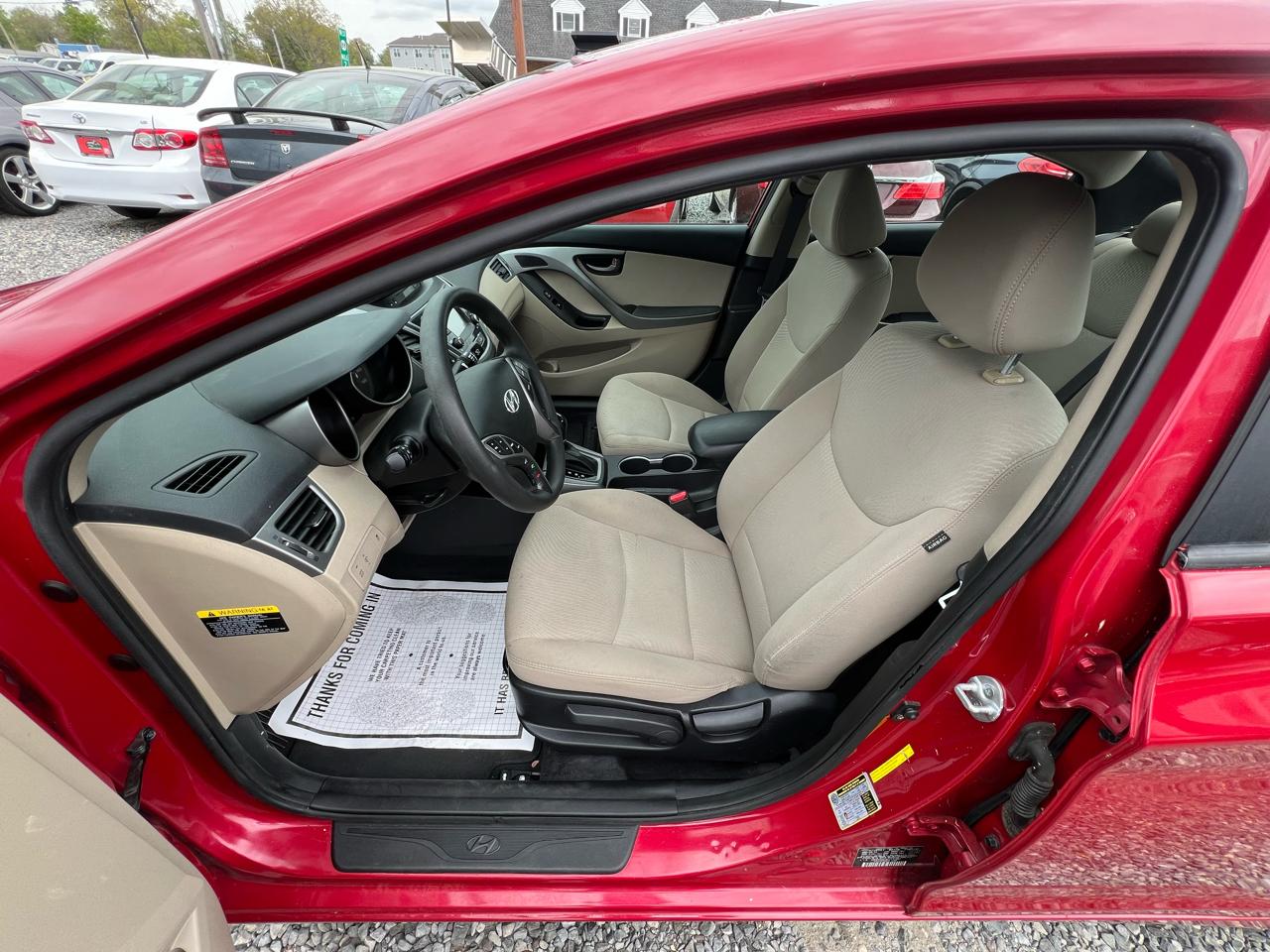 Hyundai Elantra SE 2014