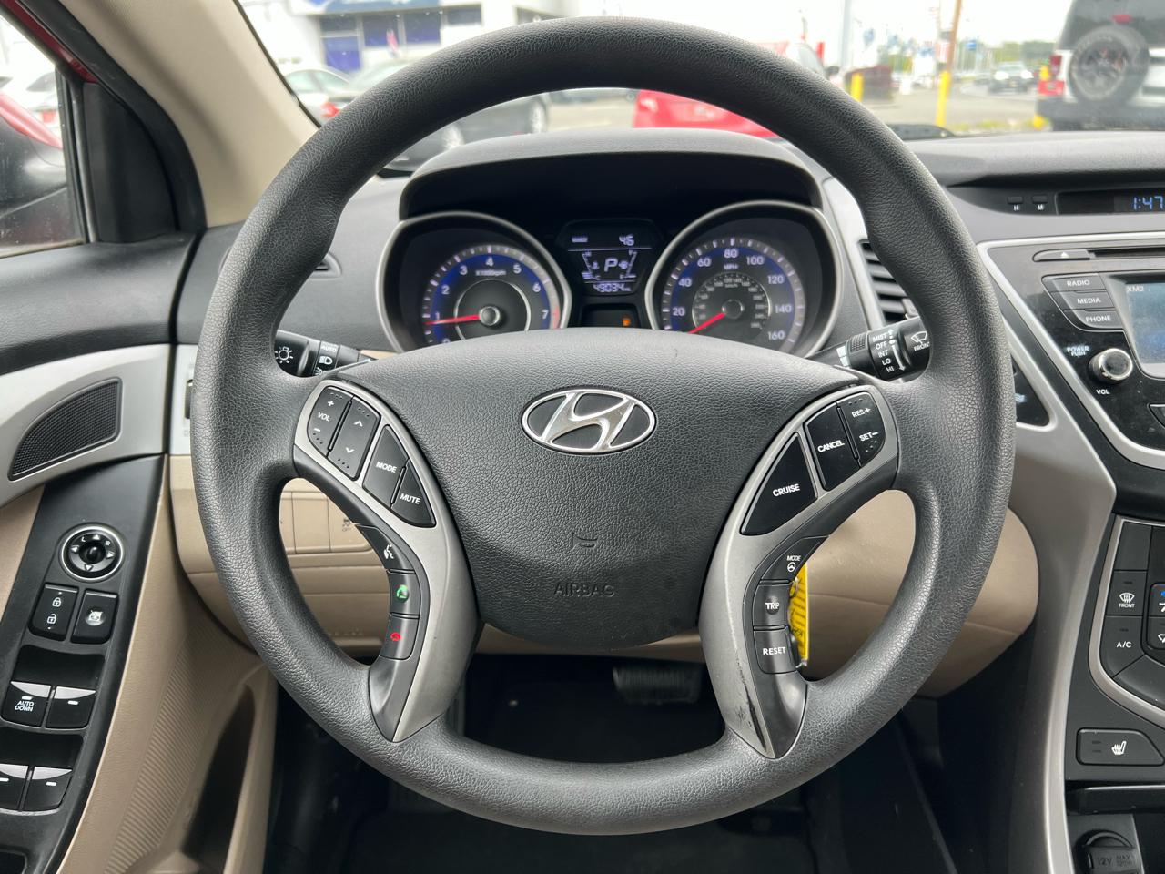 Hyundai Elantra SE 2014