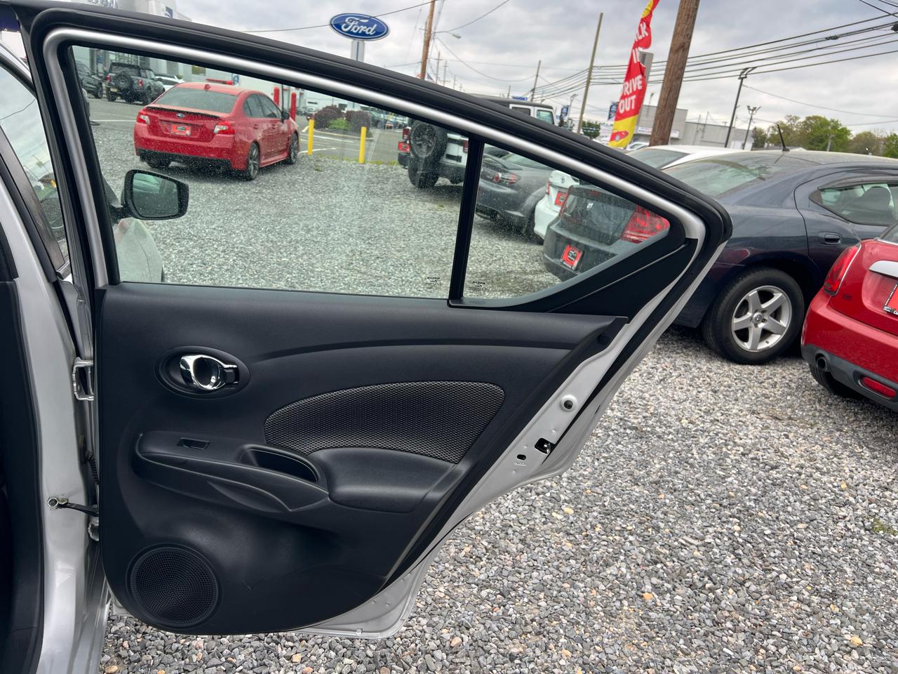 Nissan Versa 1.6 SV Sedan 2018