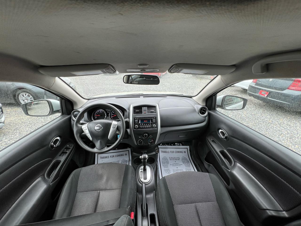 Nissan Versa 1.6 SV Sedan 2018