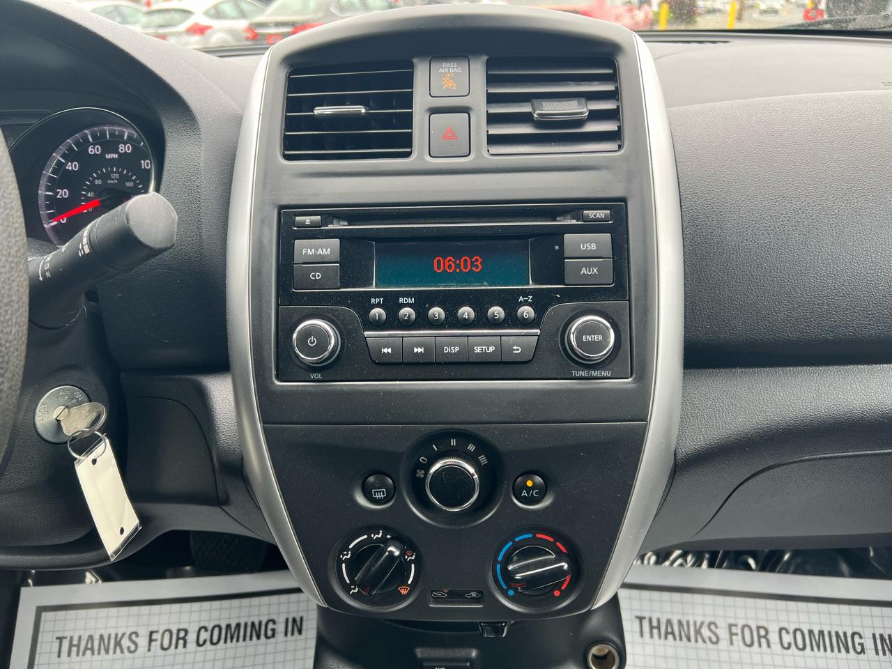 Nissan Versa 1.6 SV Sedan 2018