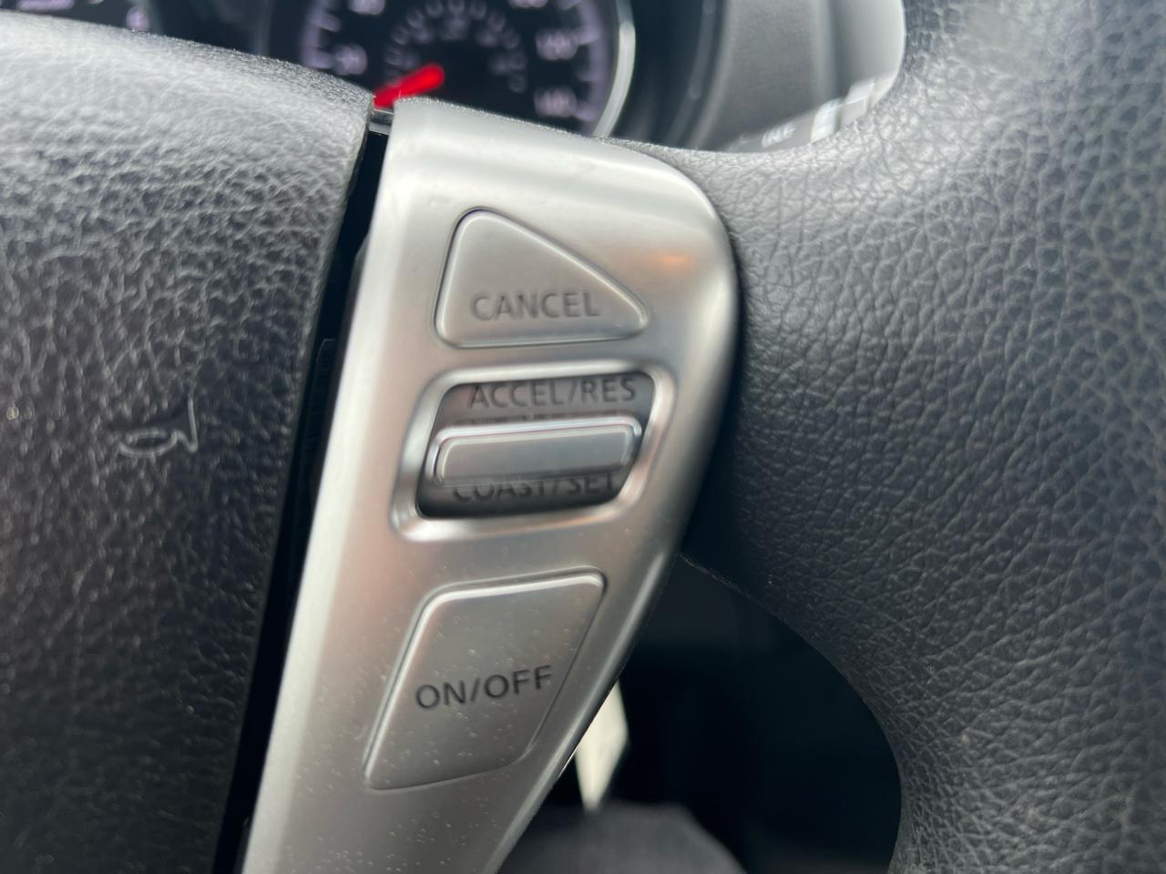 Nissan Versa 1.6 SV Sedan 2018