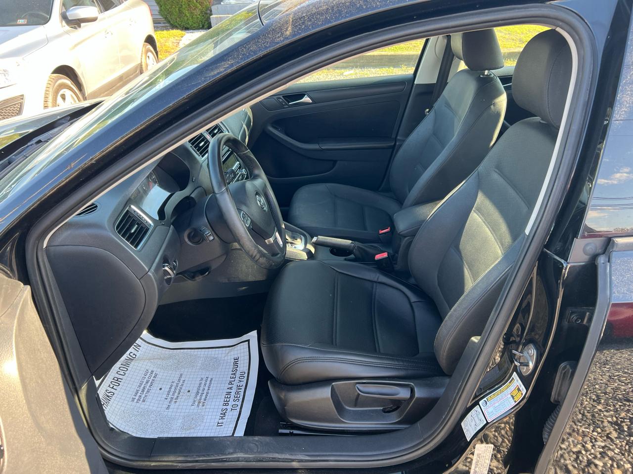 Volkswagen Jetta SE PZEV 2011