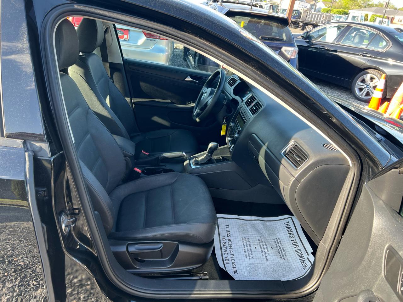 Volkswagen Jetta SE PZEV 2011