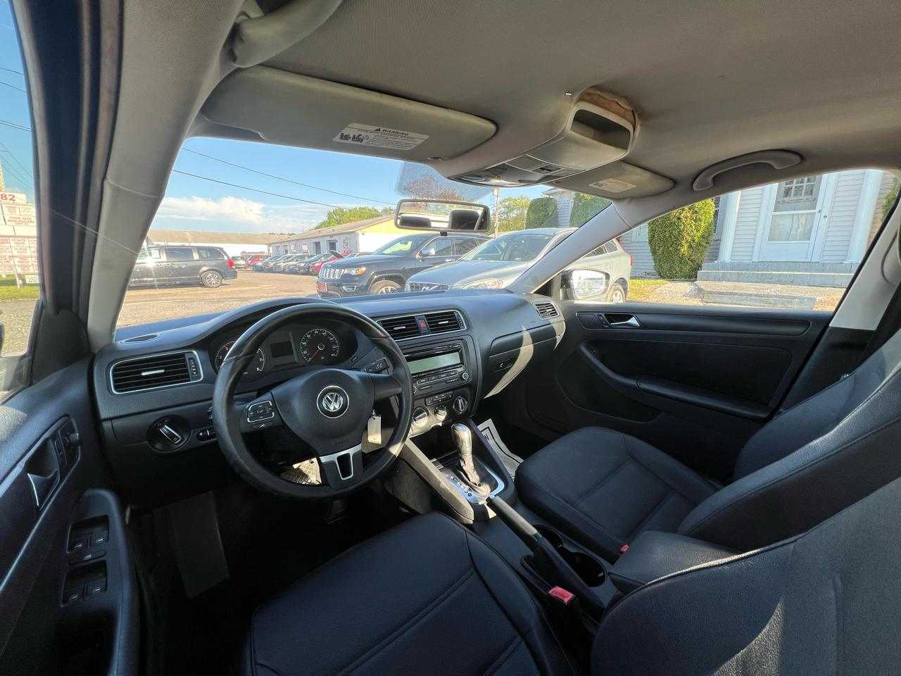 Volkswagen Jetta SE PZEV 2011