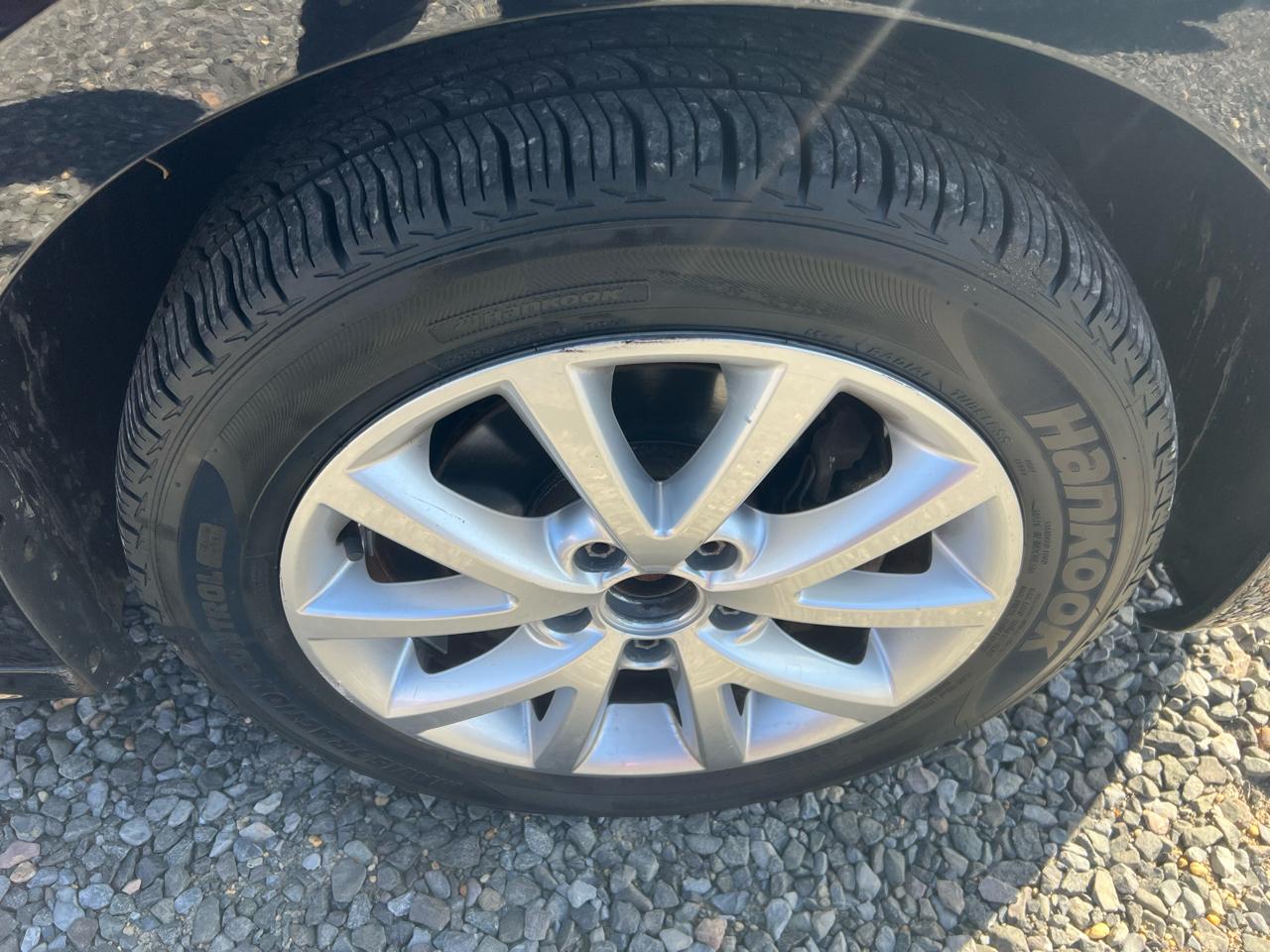 Volkswagen Jetta SE PZEV 2011