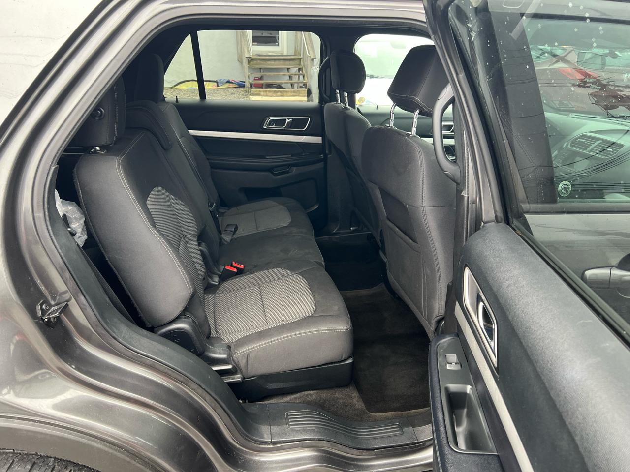 Ford Explorer 4dr XLT 4WD 2017