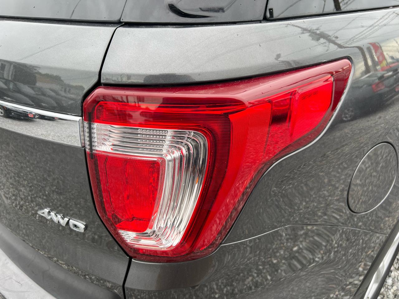 Ford Explorer 4dr XLT 4WD 2017