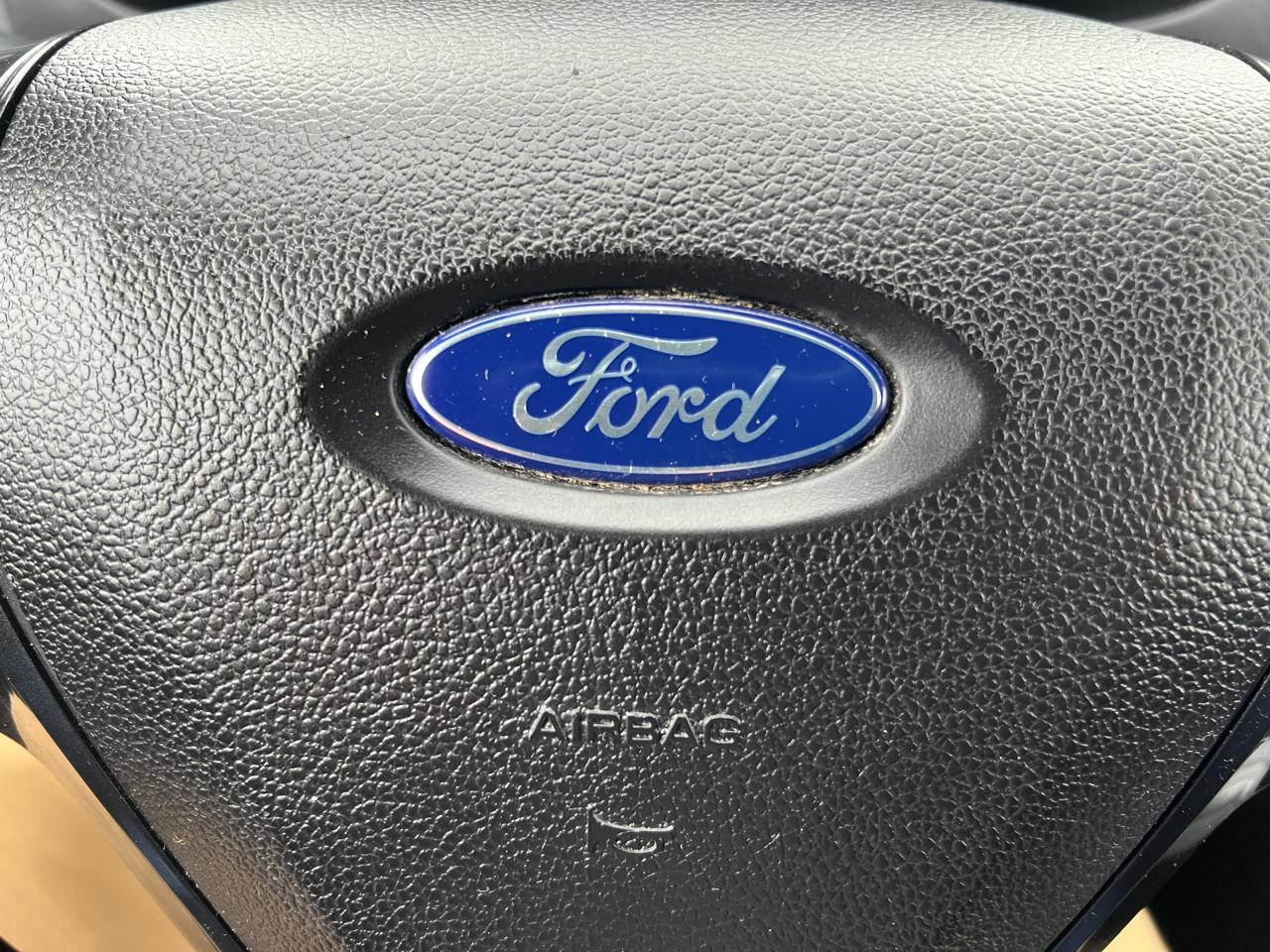 Ford Explorer 4dr XLT 4WD 2017