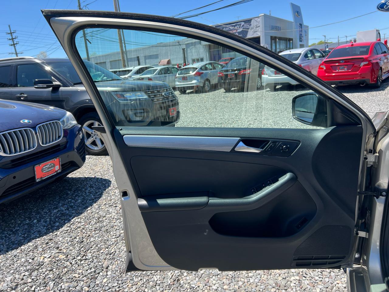 Volkswagen Jetta 1.4T SE 2016