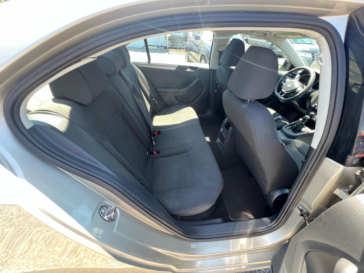 Volkswagen Jetta 1.4T SE 2016
