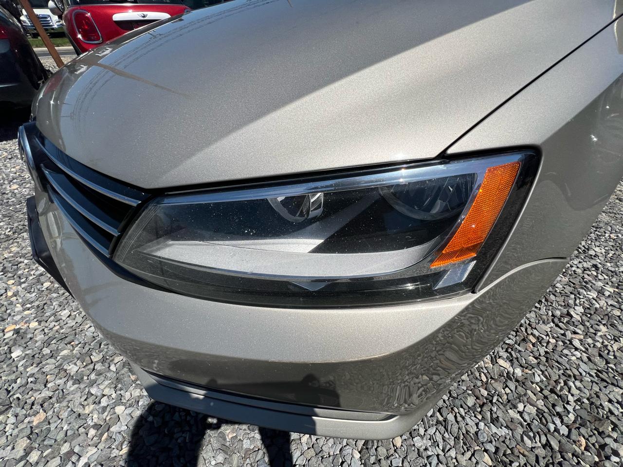Volkswagen Jetta 1.4T SE 2016
