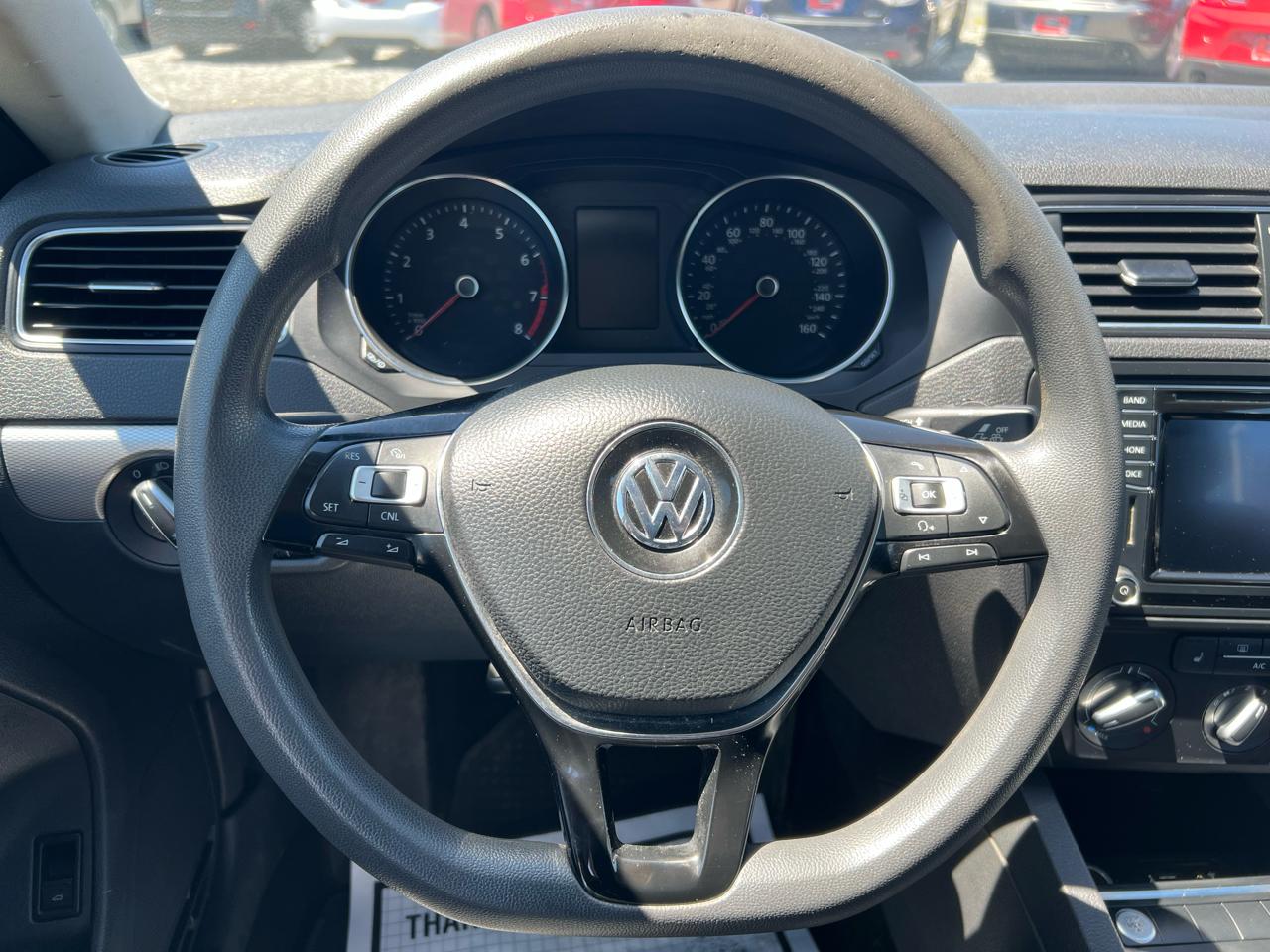Volkswagen Jetta 1.4T SE 2016