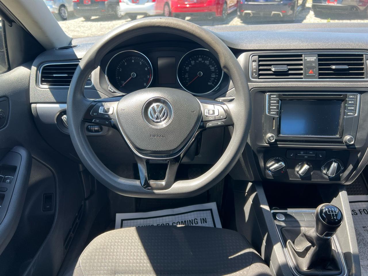 Volkswagen Jetta 1.4T SE 2016