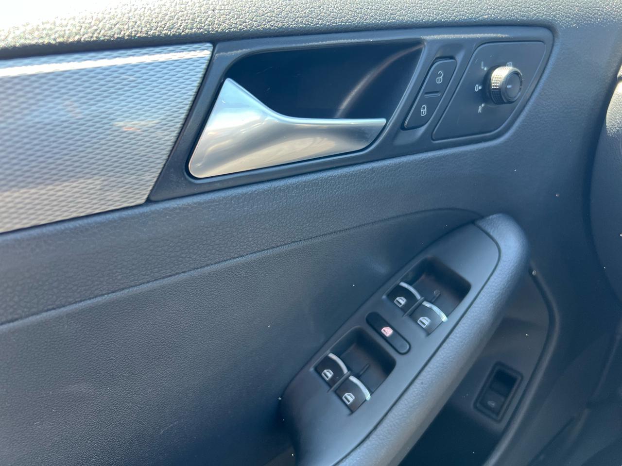 Volkswagen Jetta 1.4T SE 2016