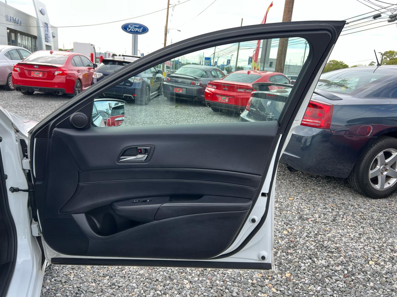 Acura ILX 4dr Sdn 1.5L Hybrid Tech Pkg 2014