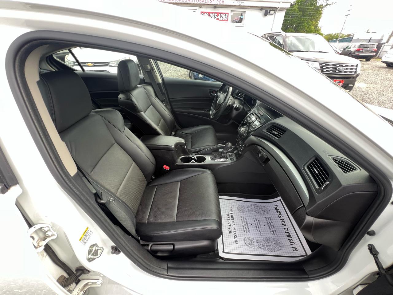 Acura ILX 4dr Sdn 1.5L Hybrid Tech Pkg 2014