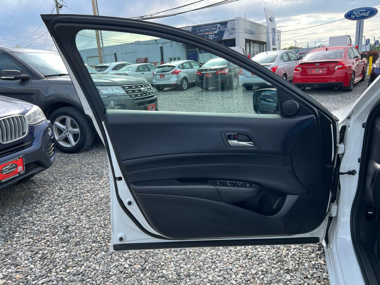 Acura ILX 4dr Sdn 1.5L Hybrid Tech Pkg 2014