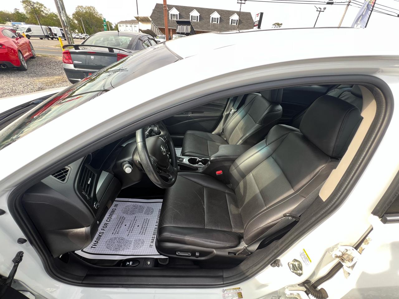 Acura ILX 4dr Sdn 1.5L Hybrid Tech Pkg 2014