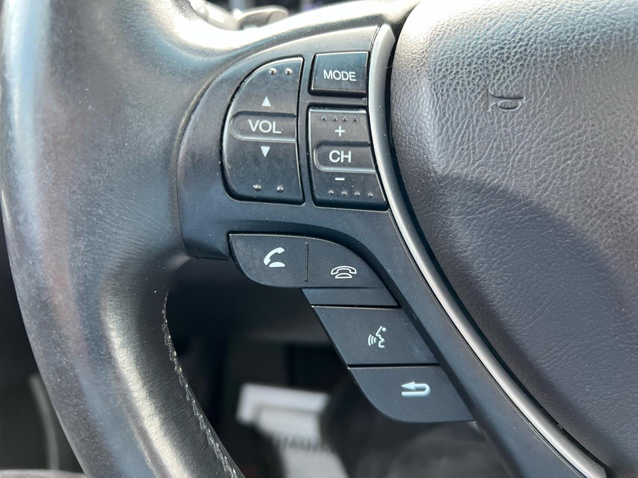 Acura ILX 4dr Sdn 1.5L Hybrid Tech Pkg 2014