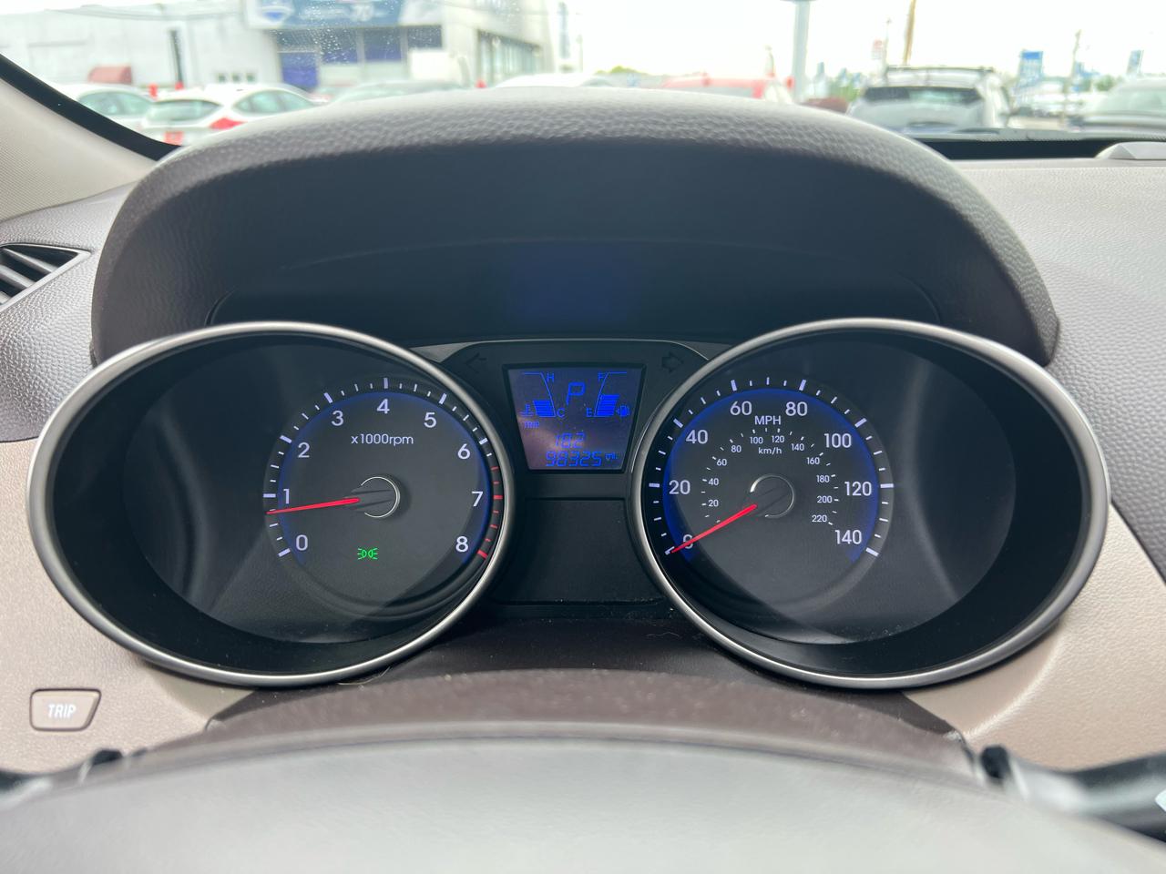 Hyundai Tucson GLS 4D SUV FWD 2010