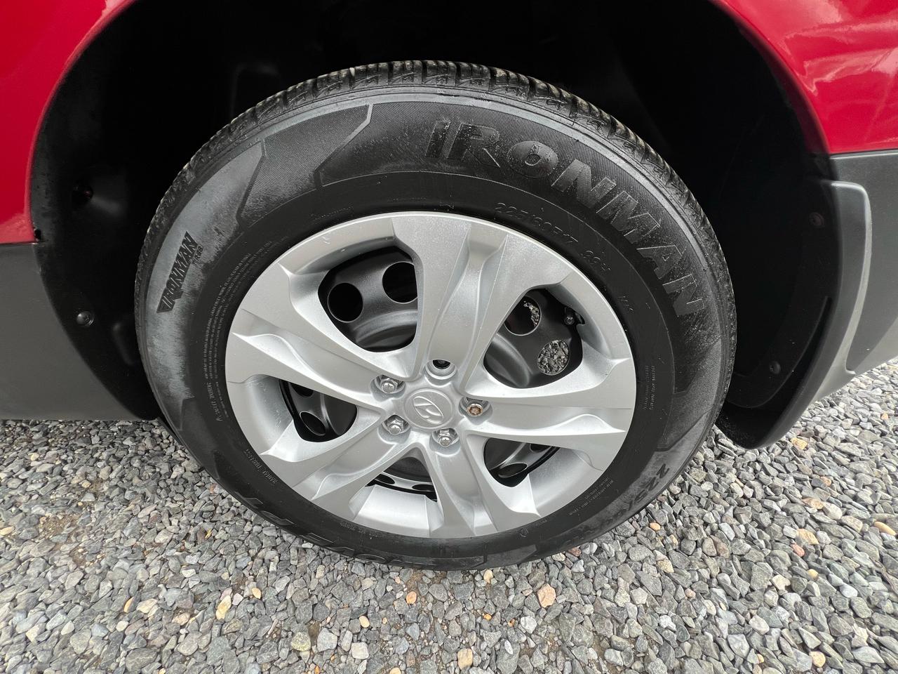 Hyundai Tucson GLS 4D SUV FWD 2010