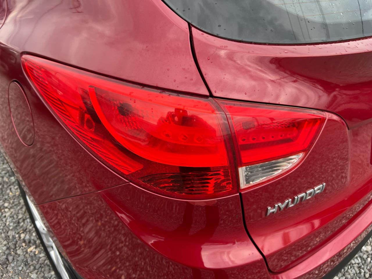 Hyundai Tucson GLS 4D SUV FWD 2010