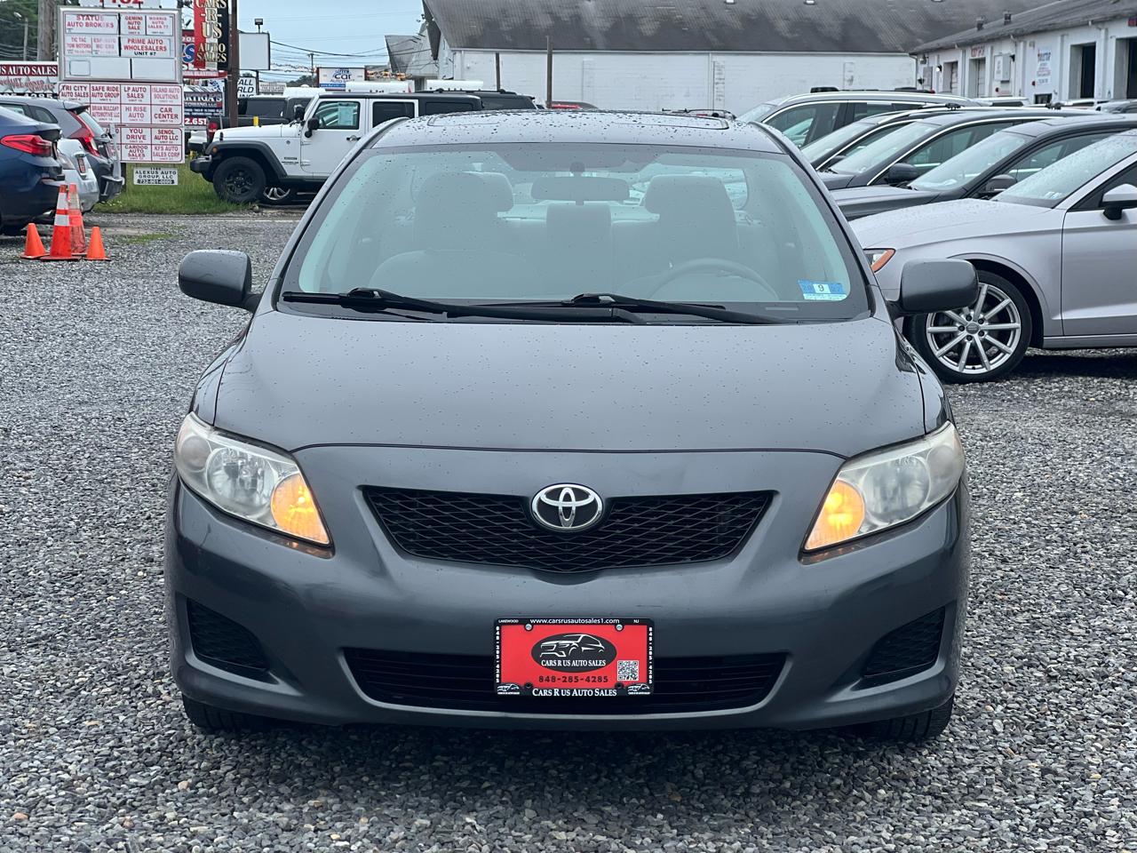 Toyota Corolla 4dr Sdn LE Auto 2010