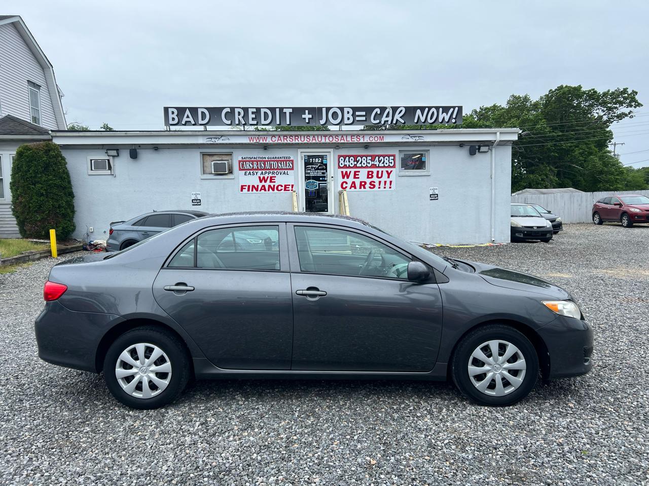 Toyota Corolla 4dr Sdn LE Auto 2010