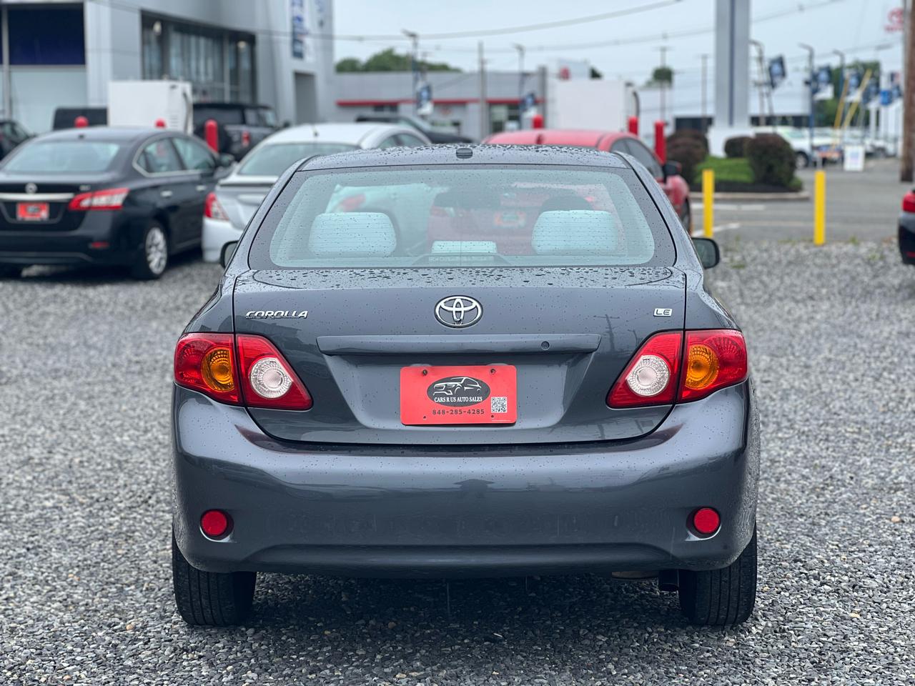 Toyota Corolla 4dr Sdn LE Auto 2010