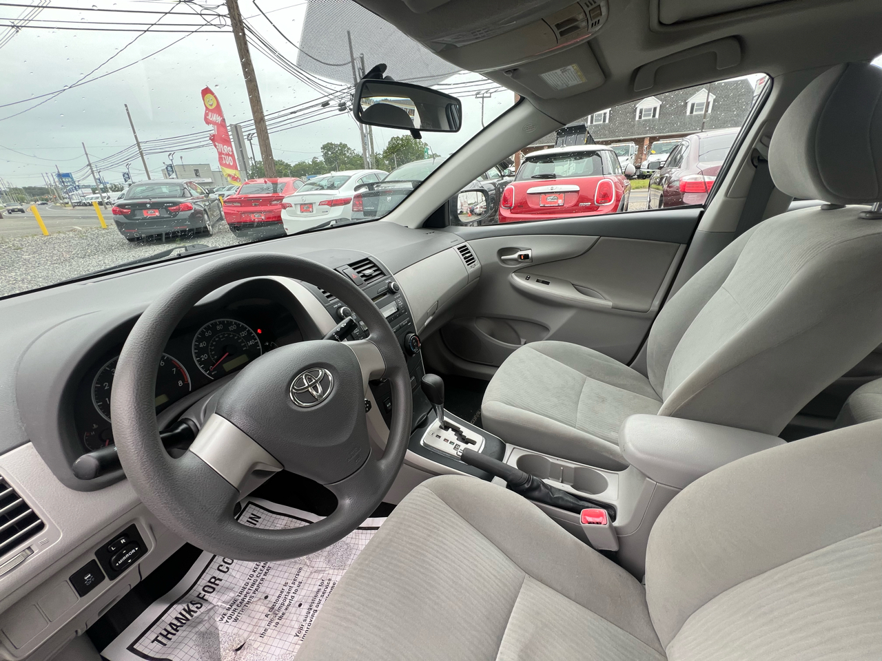 Toyota Corolla 4dr Sdn LE Auto 2010